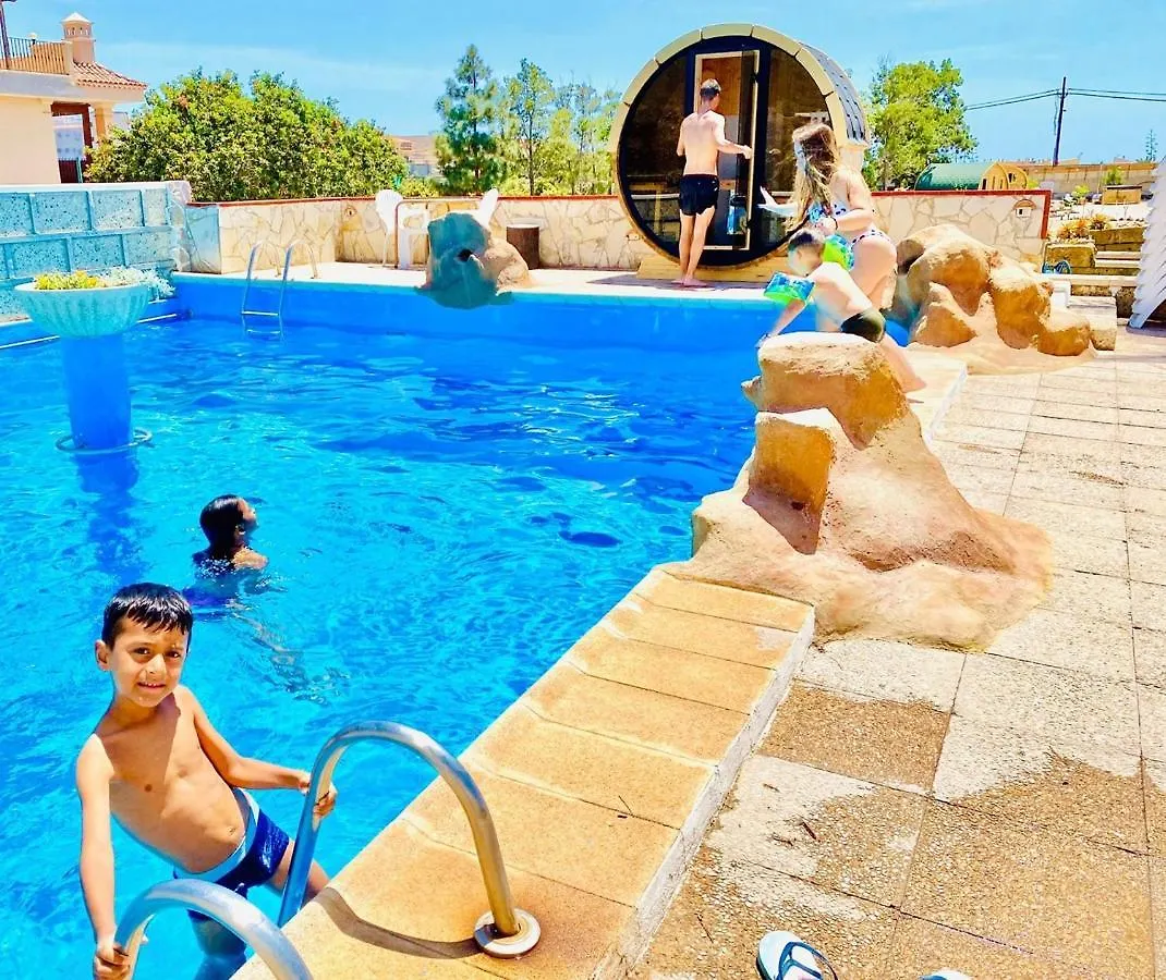 Serendipia Natural Social Club פארק נופש ארונה
